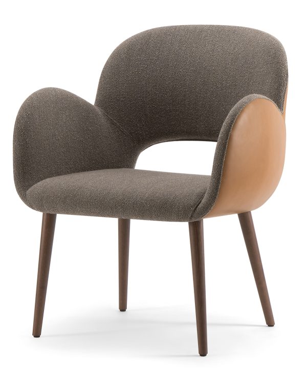 820-LB Serafina Lounge