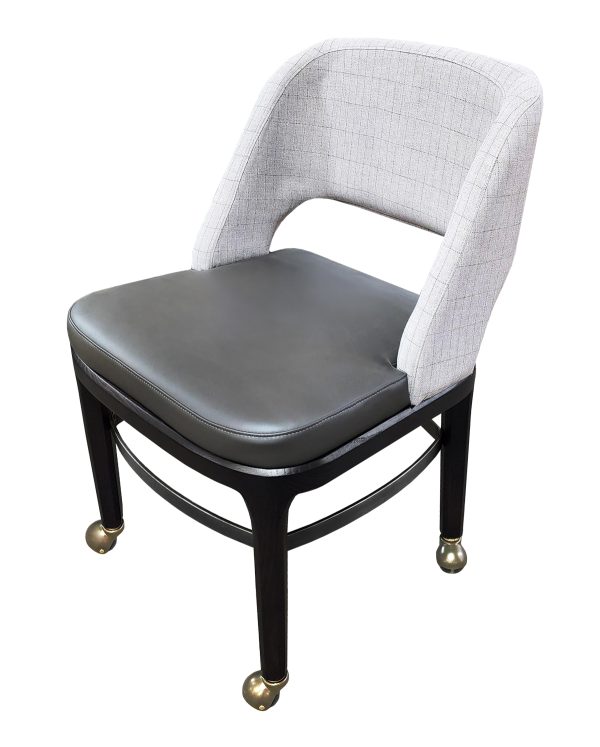 Custom Ibiza with Castors